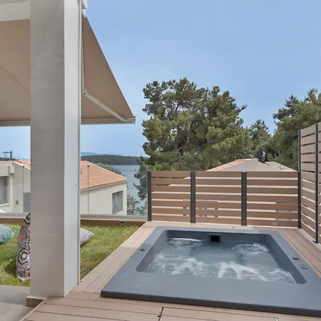 Mella Roa - Ivory * Nidhrion