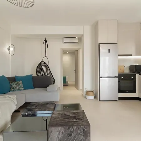 Mella Roa - Ivory Lägenhet Nidhrion